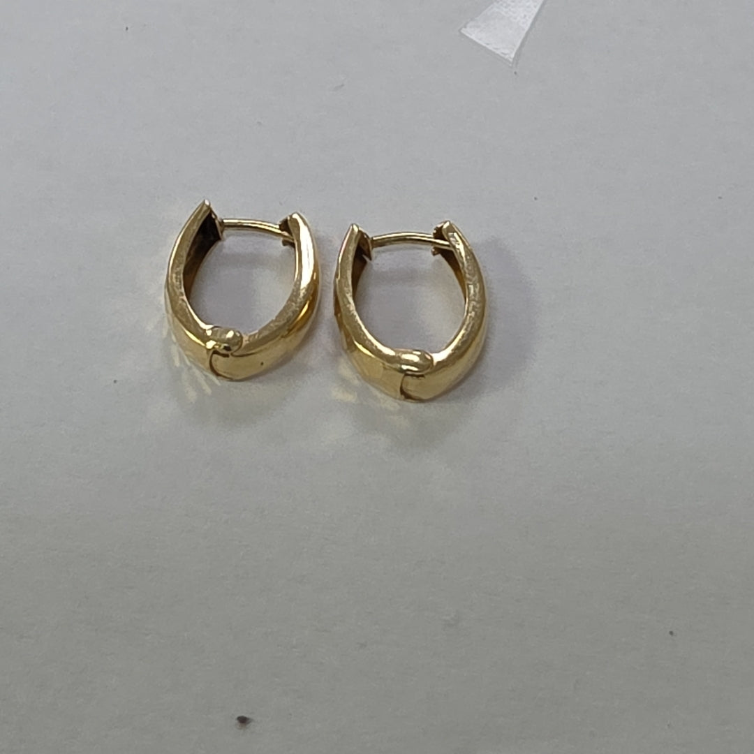 ARETES PAR ORO 14 K 1.5 GRMS (SEMINUEVO)