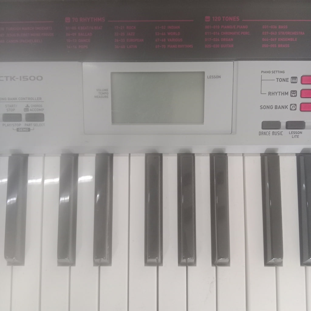 TECLADO CASIO CTK-1500 61 TECLAS PANTALLA LCD (SEMINUEVO)