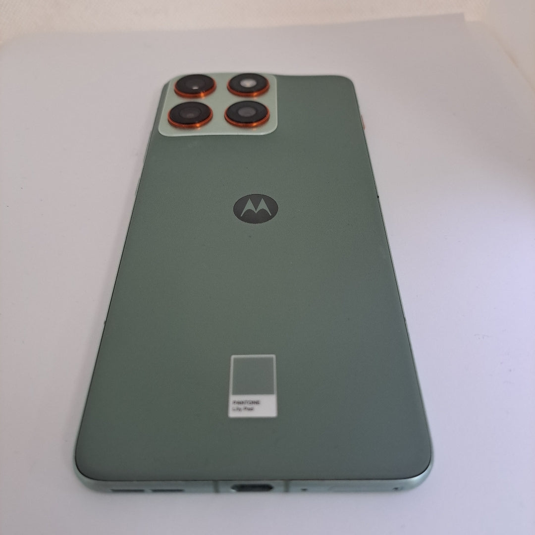 CELULAR MOTOROLA EDGE 70 XT2601-3 (2025) 512 GB 12 GB RAM (SEMINUEVO)