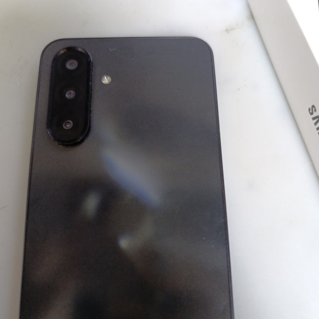 CELULAR SAMSUNG GALAXY A17 SM-A175F (2025) 128 GB 4 GB RAM (SEMINUEVO)