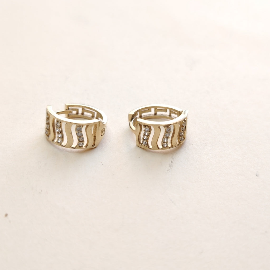 ARRACADAS PAR ORO 14 K 2.4 GRMS (SEMINUEVO)