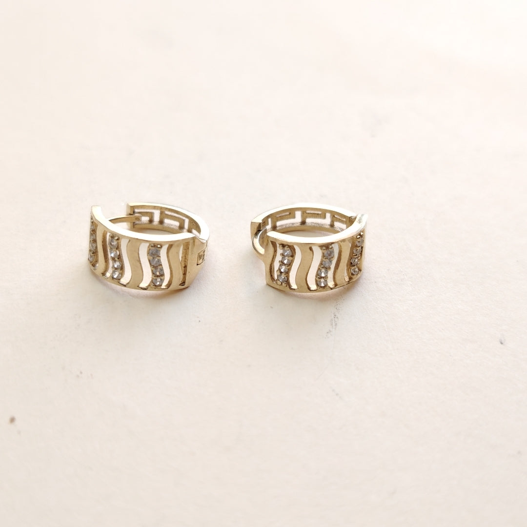ARRACADAS PAR ORO 14 K 2.4 GRMS (SEMINUEVO)