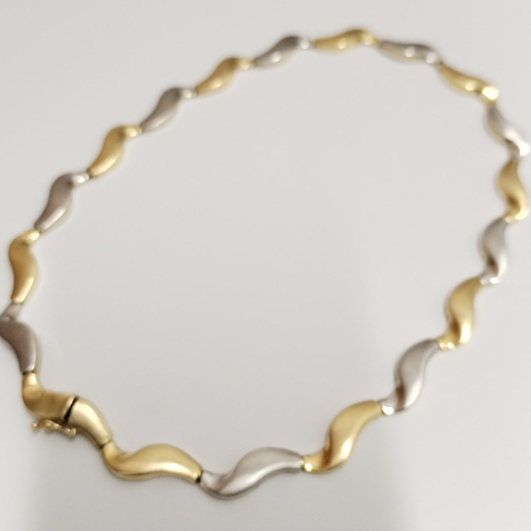 GARGANTILLA ORO COMBINADO 14 K 21.2 GRMS (SEMINUEVO)