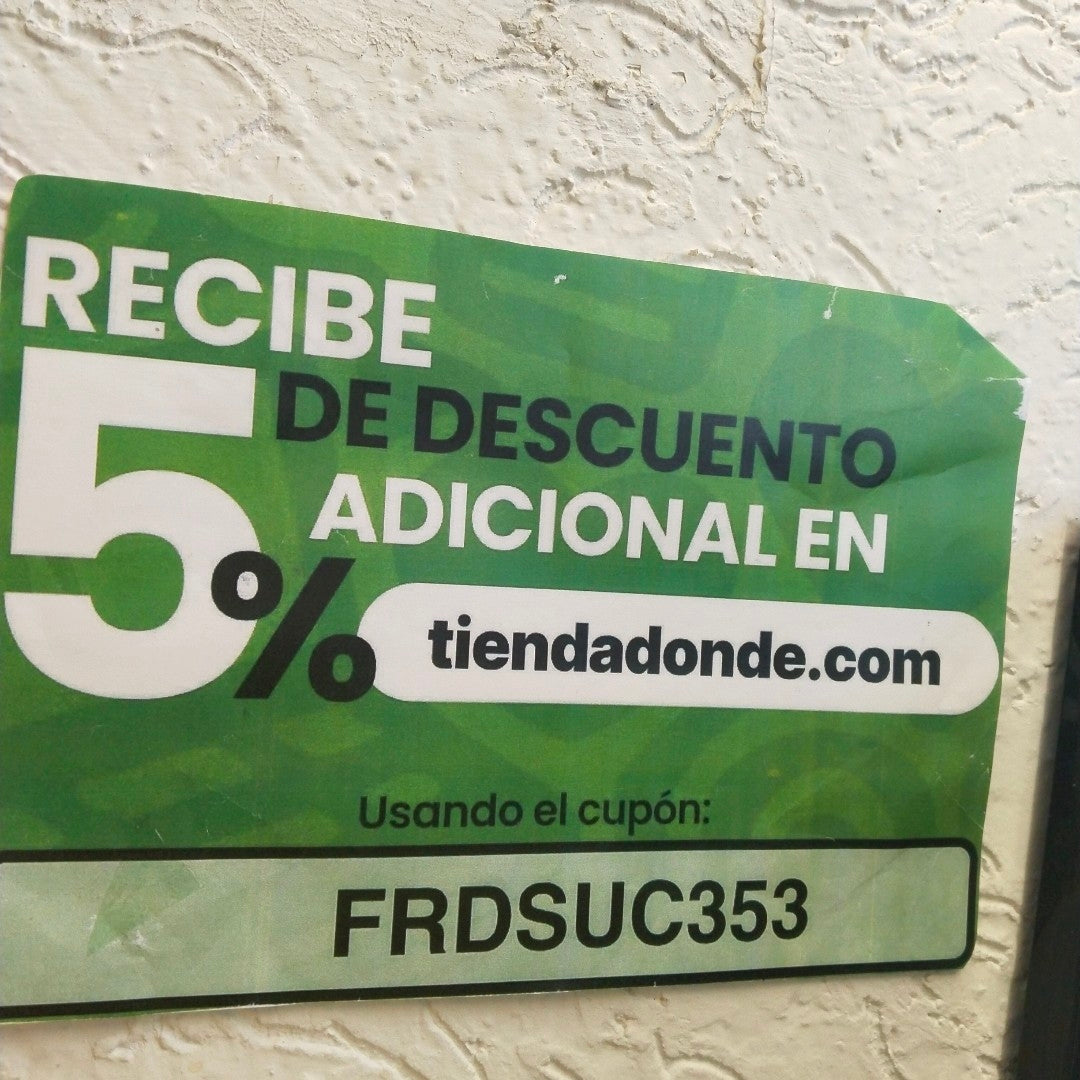 CADENA, MEDALLA RELIGIOSA ORO 10 K 2.4 GRMS (SEMINUEVO)