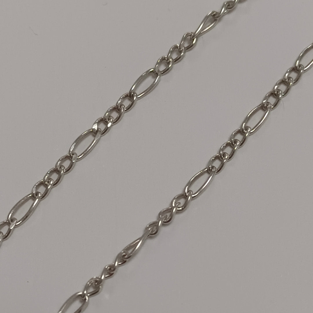 CADENA, DIJE PLATA 5.8 GRMS (SEMINUEVO)