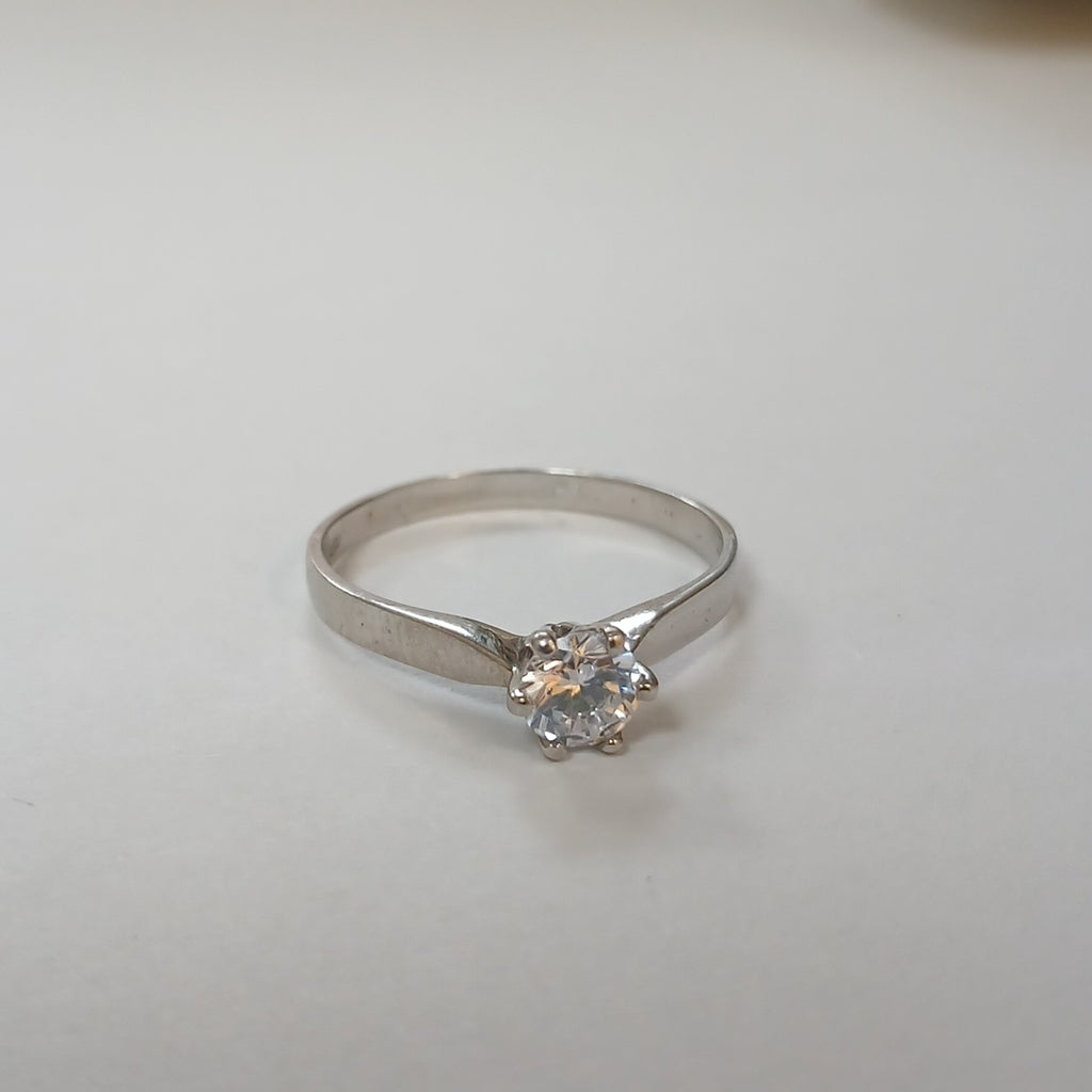 SOLITARIO ORO BLANCO 14 K 1,90 GRMS (SEMINUEVO)