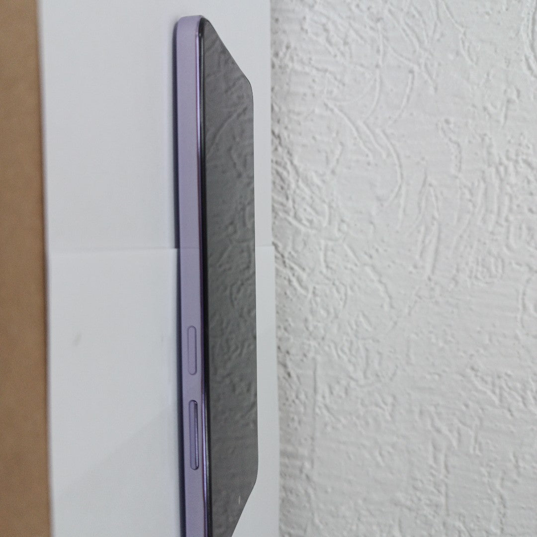 CELULAR OPPO A80 5G CPH2639 (2024) 256 GB 8 GB RAM (SEMINUEVO)