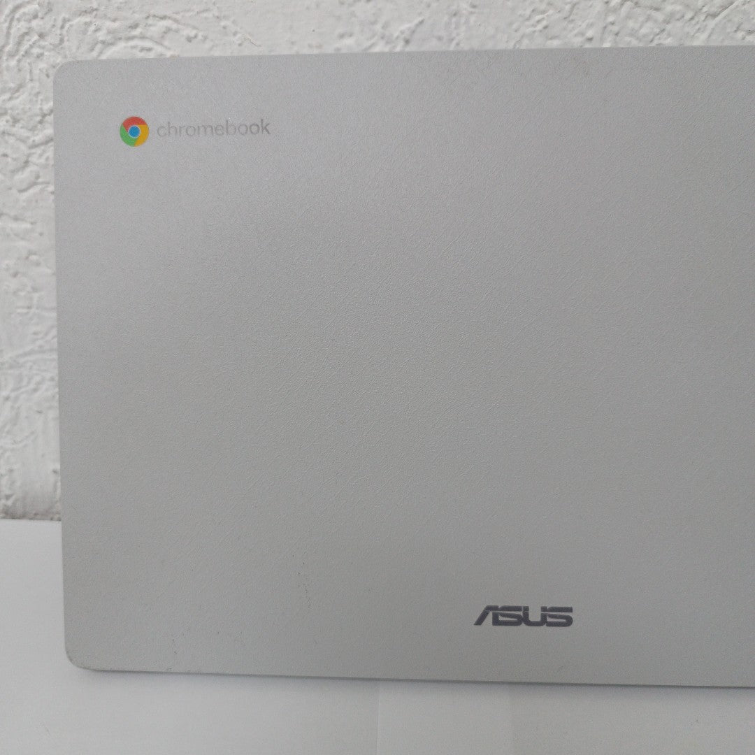 LAPTOP ASUS CX1405CKA-BS01-CB (2025) 64 GB 4 GB RAM (SEMINUEVO)