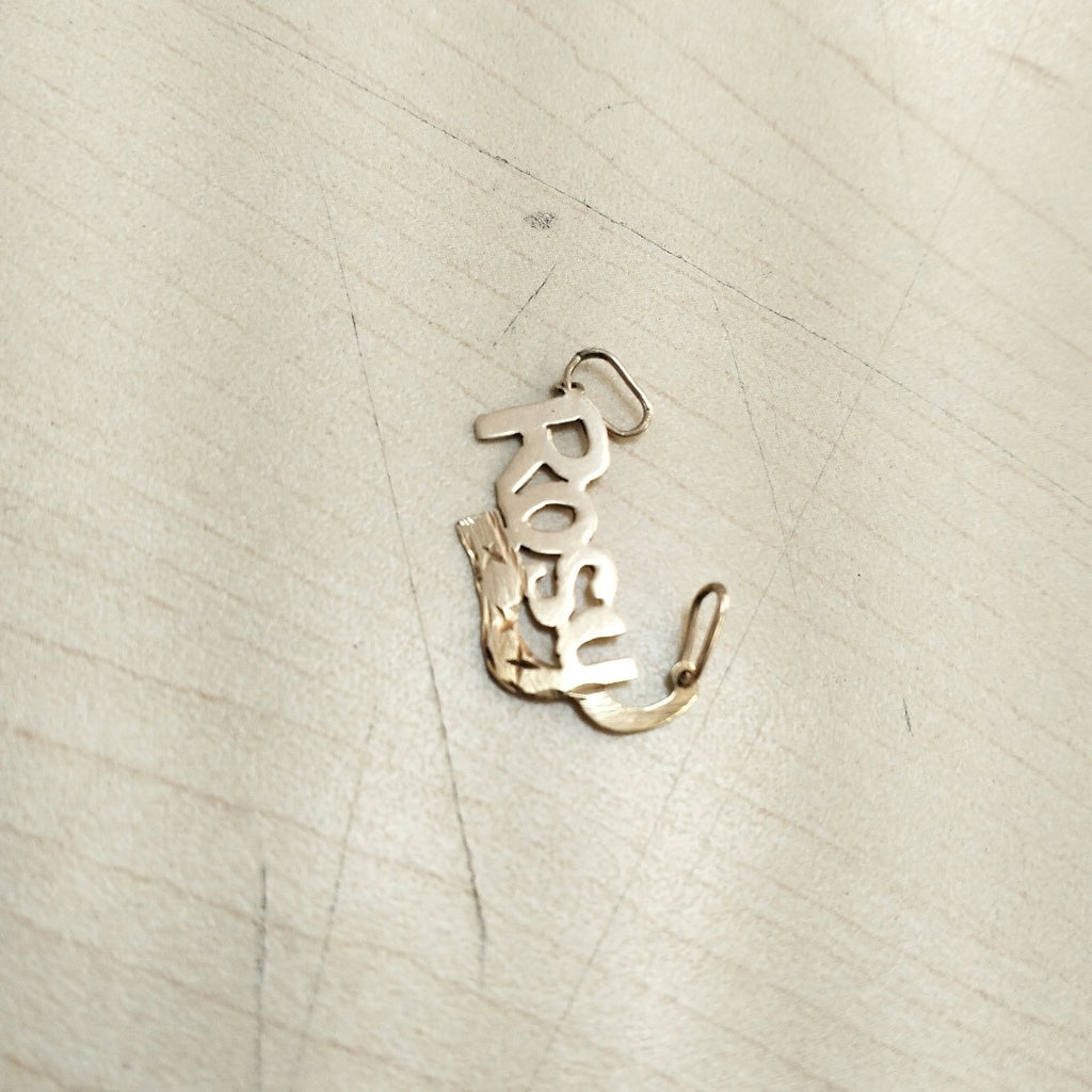 DIJE ORO 14 K 1.1 GRMS (SEMINUEVO)