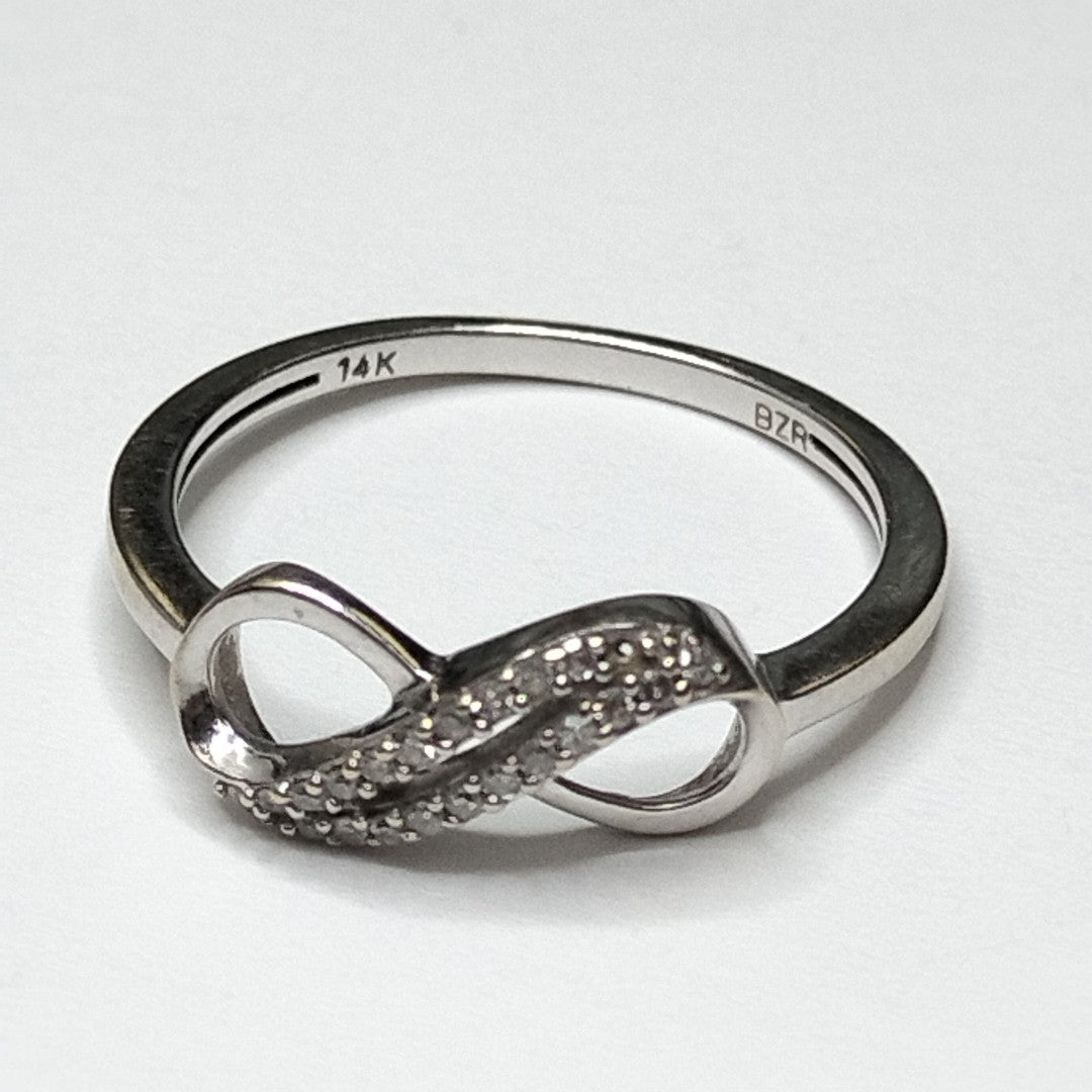 ANILLITO ORO BLANCO 14 K 2 GRMS (SEMINUEVO)