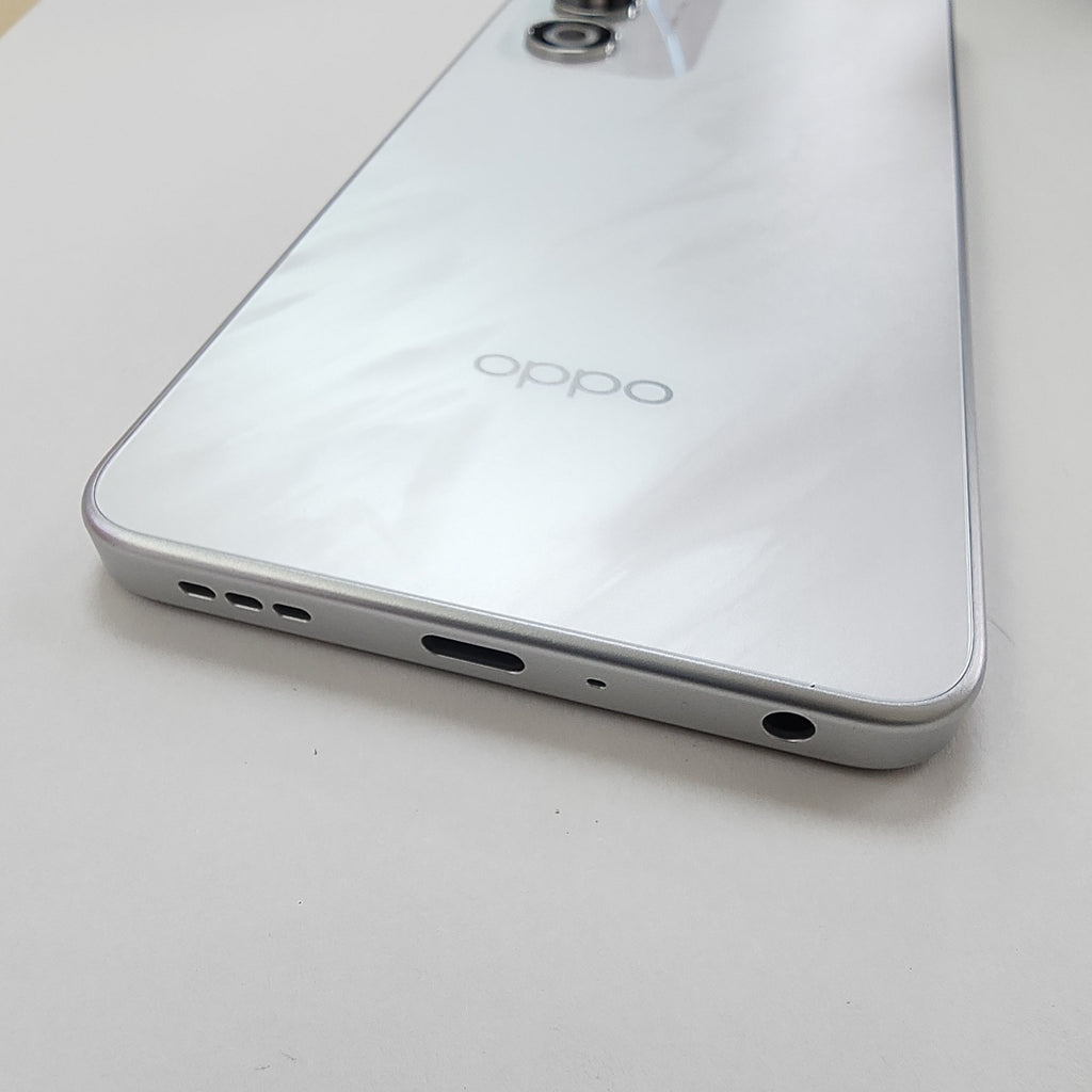 CELULAR OPPO A5 CPH2727 (2025) 256 GB 4 GB RAM (SEMINUEVO)