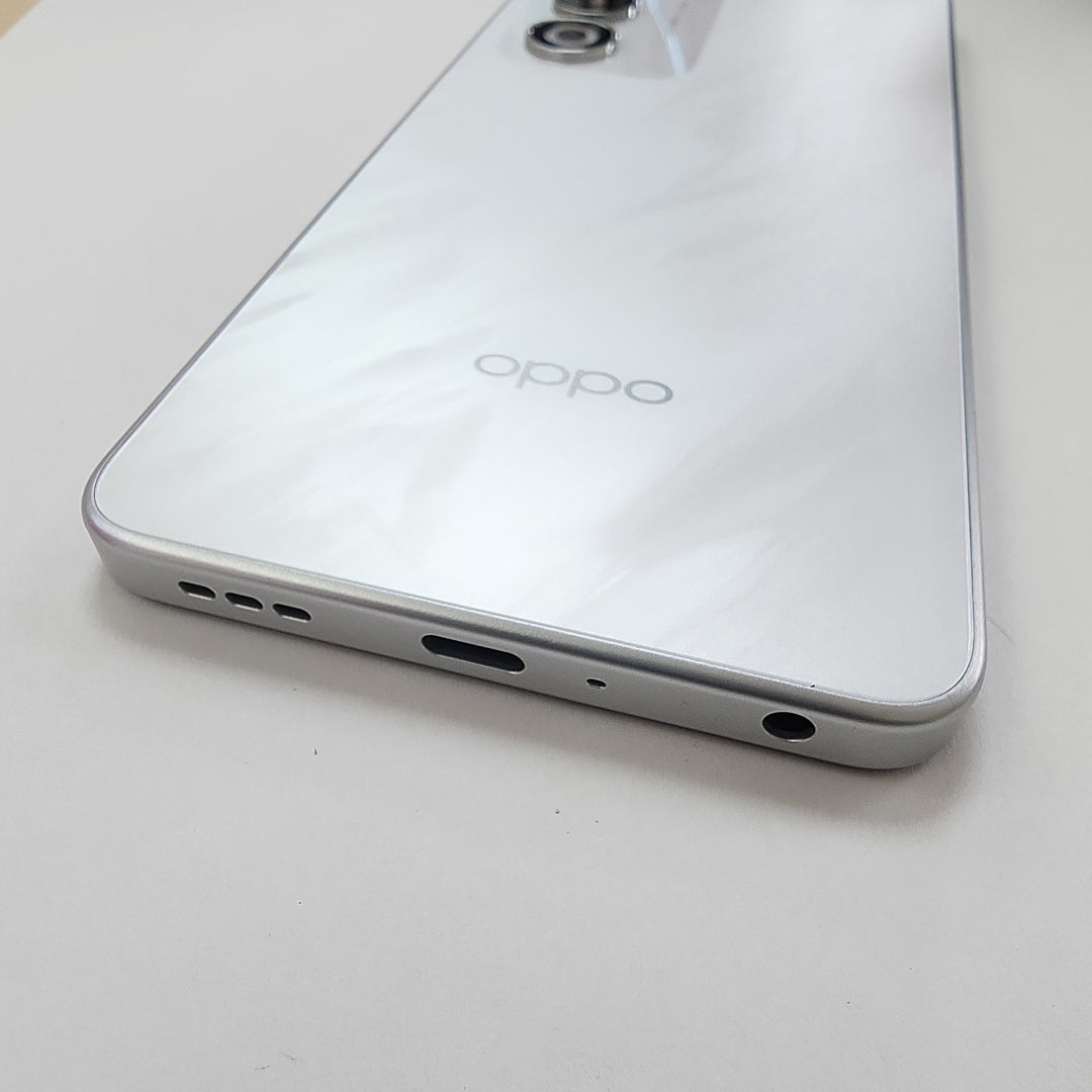 CELULAR OPPO A5 CPH2727 (2025) 256 GB 4 GB RAM (SEMINUEVO)