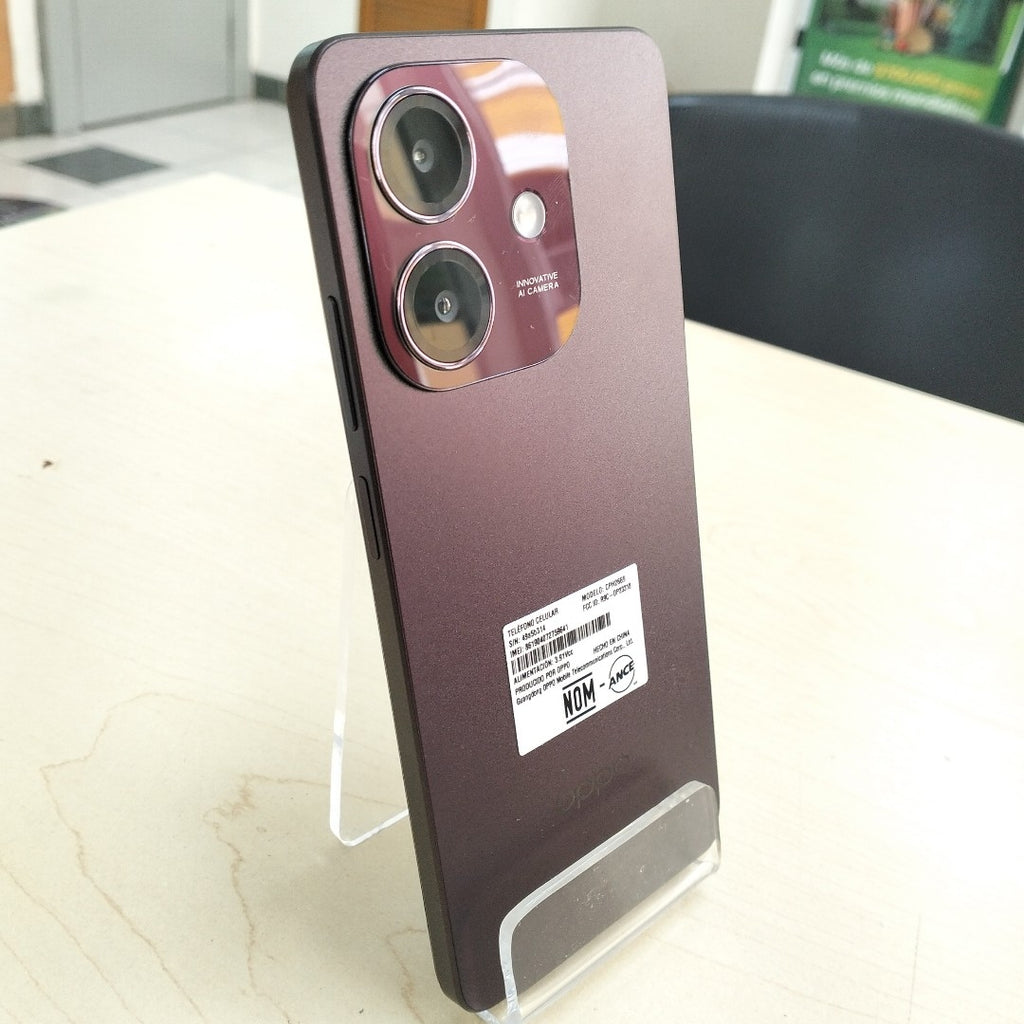 CELULAR OPPO A40 CPH2669 (2024) 256 GB 4 GB RAM (SEMINUEVO)