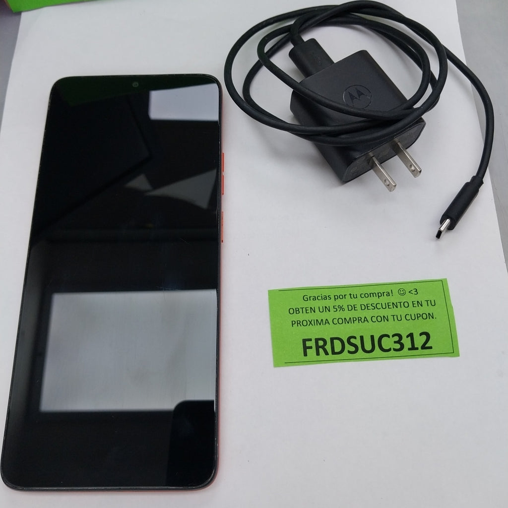 CELULAR MOTOROLA MOTO G06 XT2535-2 (2025) 64 GB 4 GB RAM (SEMINUEVO)