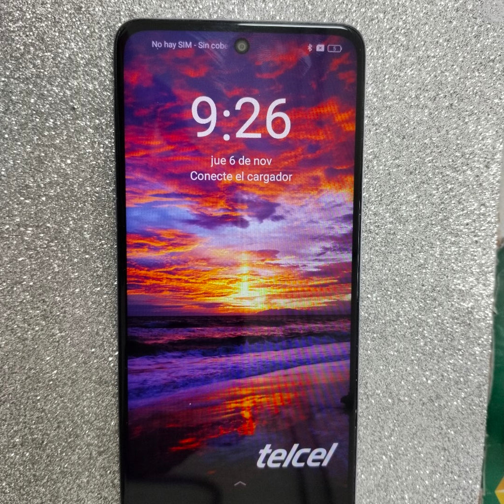 CELULAR OPPO A40 CPH2669 (2024) 256 GB 4 GB RAM (SEMINUEVO)