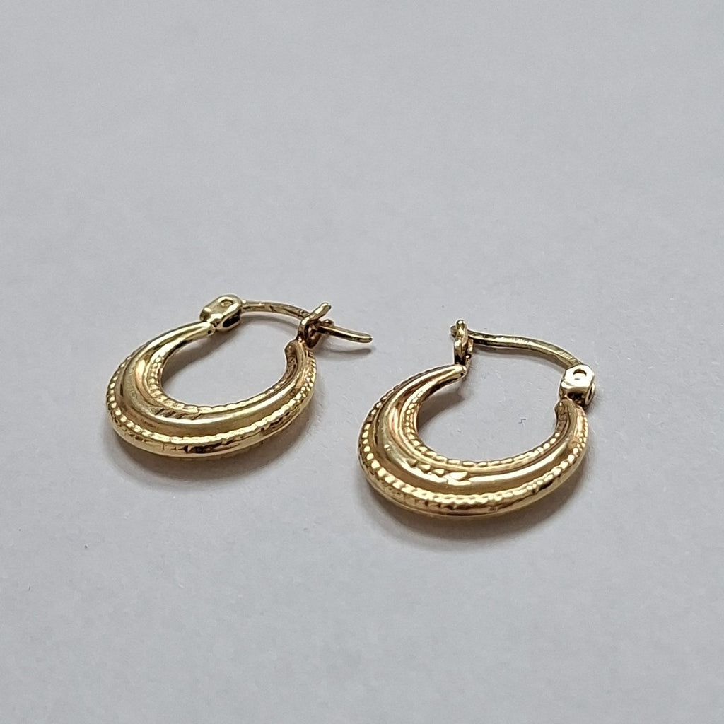 ARETES PAR ORO 10 K 1.2 GRMS (SEMINUEVO)