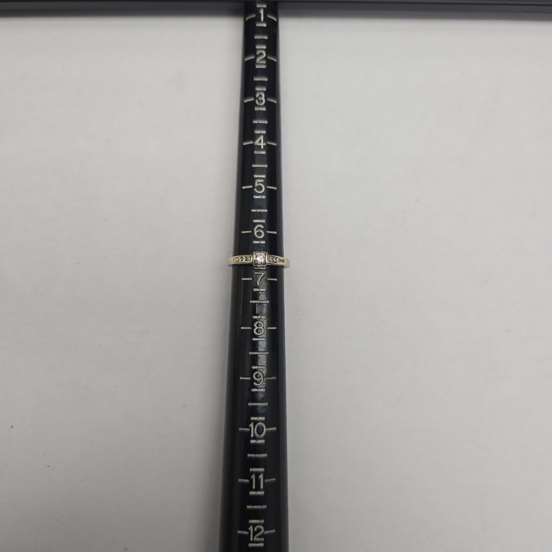 SOLITARIO ORO 14 K 2.6 GRMS (SEMINUEVO)