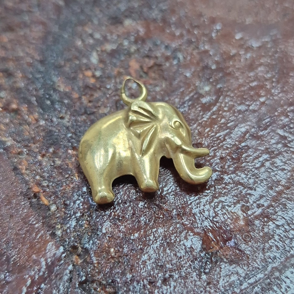 DIJE ORO 10 K 0,80 GRMS (SEMINUEVO)