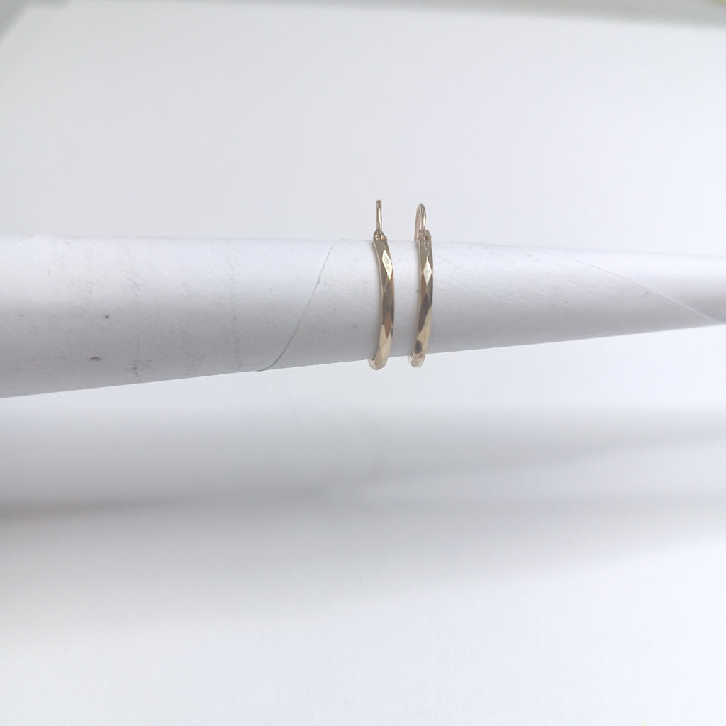ARRACADAS PAR ORO 14 K 1.1 GRMS (SEMINUEVO)