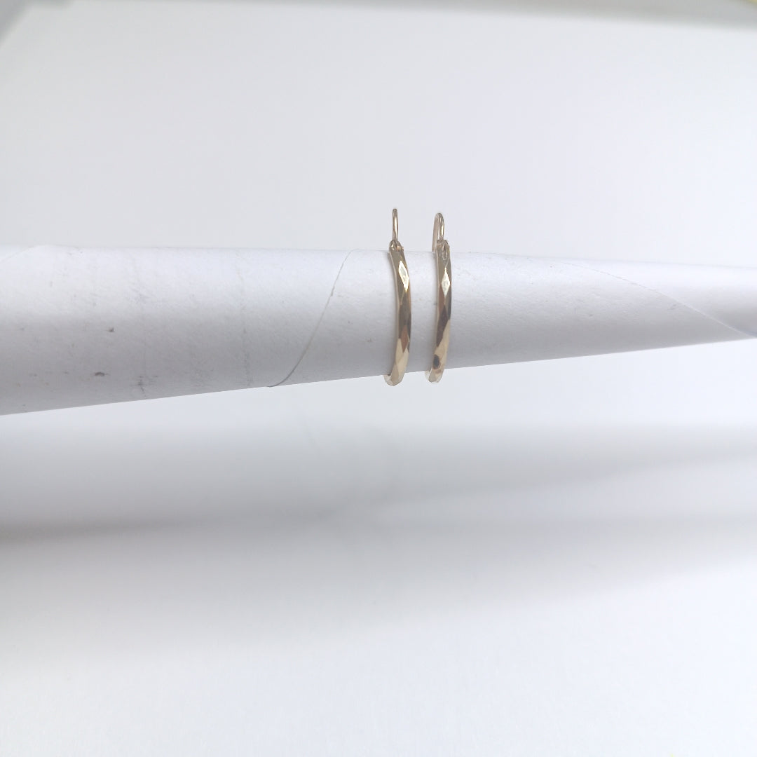 ARRACADAS PAR ORO 14 K 1.1 GRMS (SEMINUEVO)