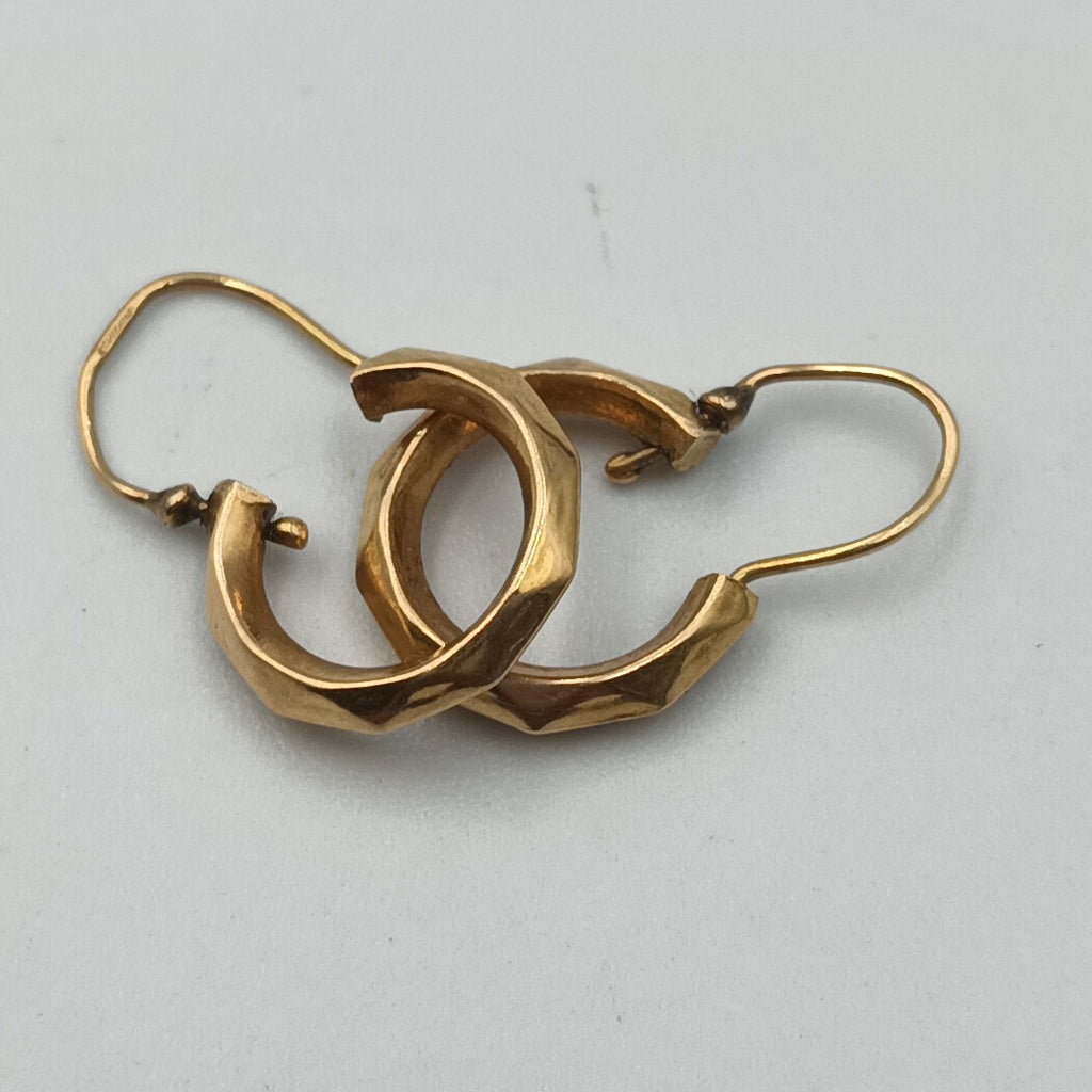 ARRACADAS PAR ORO 10 K 0.6 GRMS (SEMINUEVO)