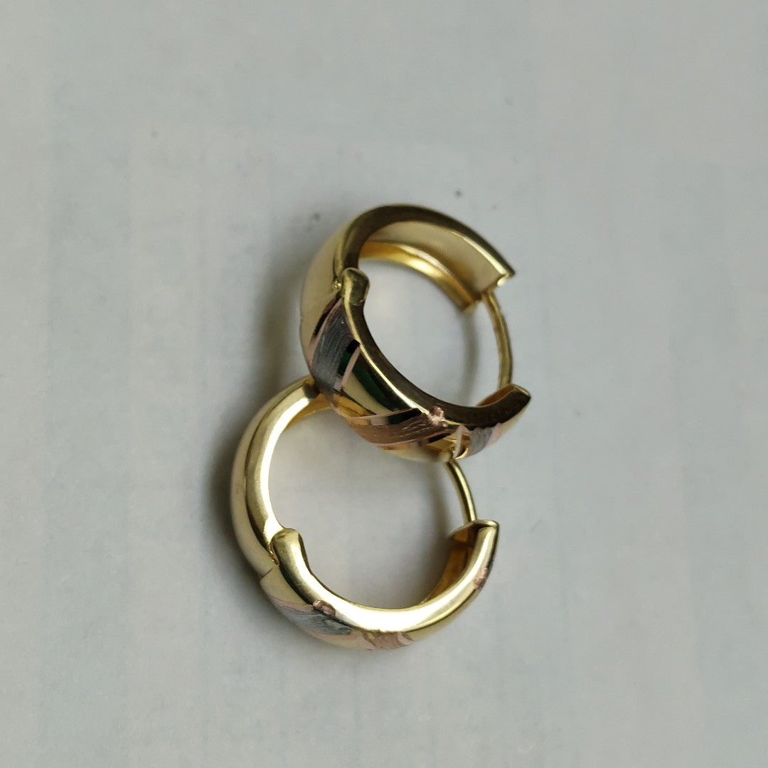 HUGGIES ORO 14K 1.8 (NUEVO)