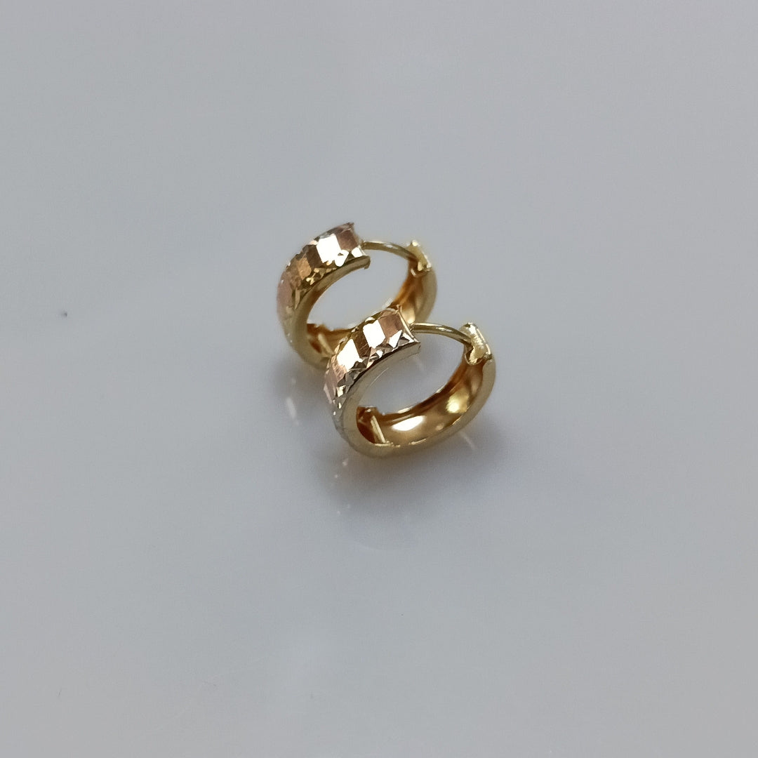 HUGGIES ORO 14K 1.6 (NUEVO)