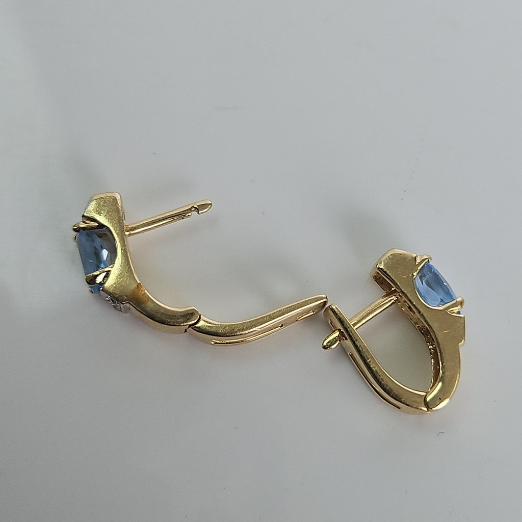 ARETES PAR ORO 14 K 5.6 GRMS (SEMINUEVO)