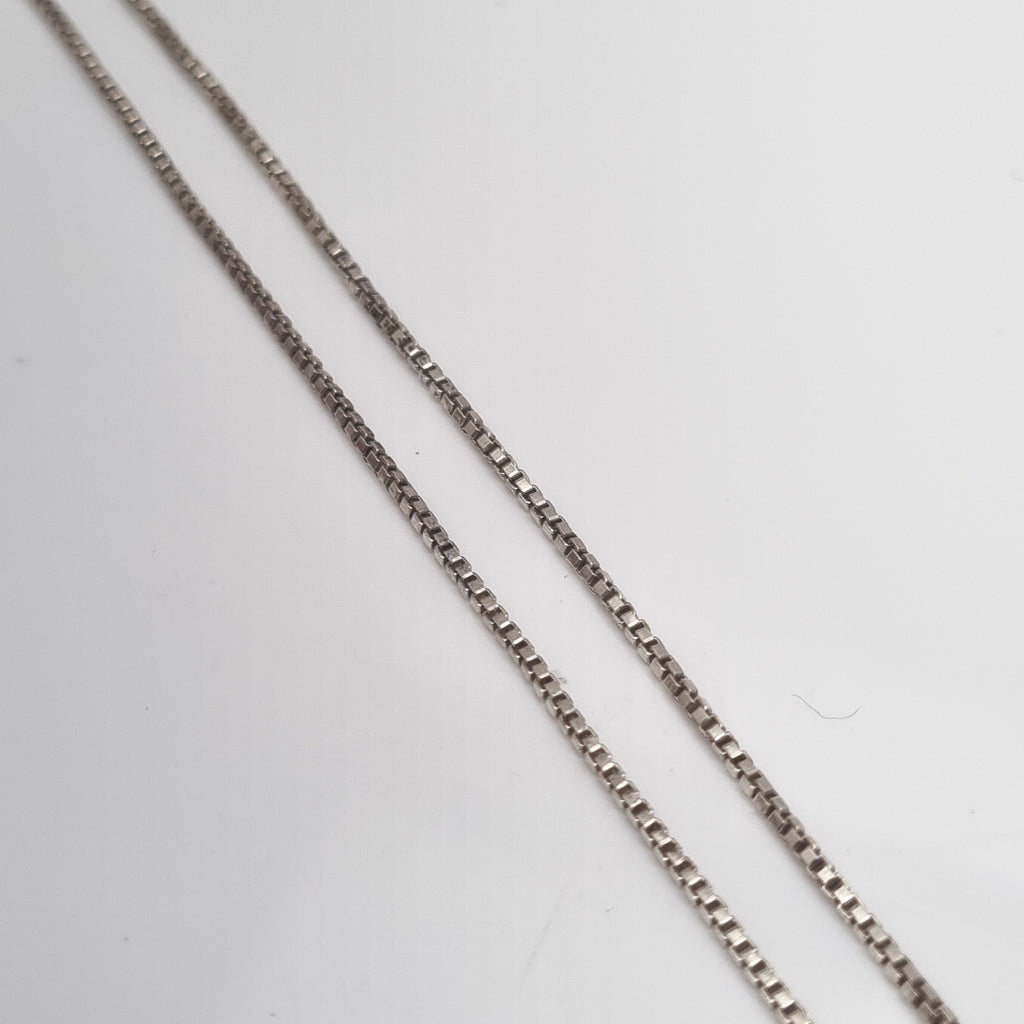 CADENA, DIJE PLATA 4.3 GRMS (SEMINUEVO)