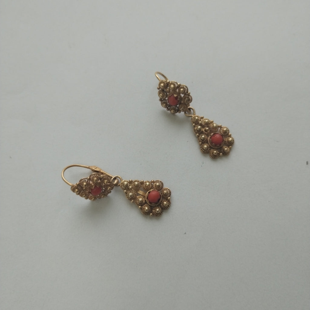 ARETES PAR ORO 8 K 4.8 GRMS (SEMINUEVO)