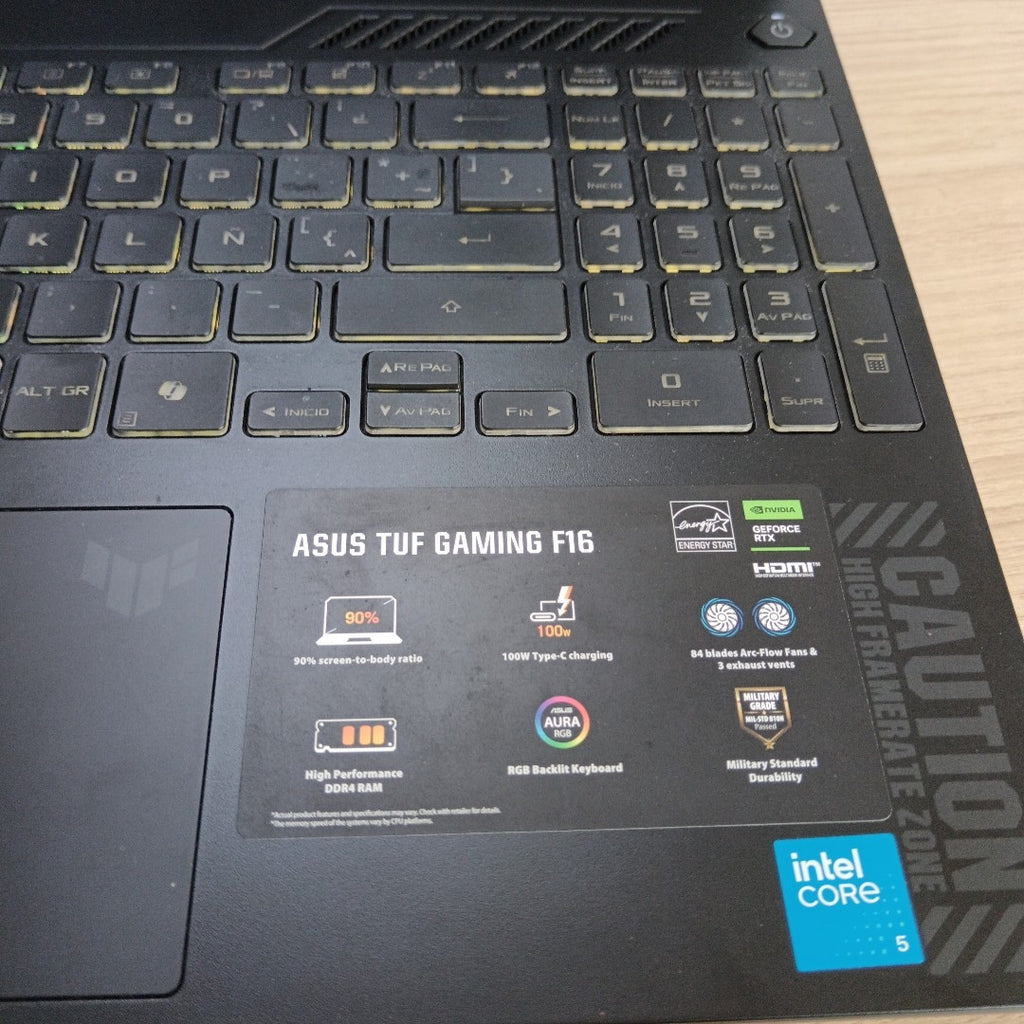 LAPTOP ASUS TUF GAMING F16 FX607VJ-RL023W (2025) 1 TB SSD 16 GB RAM (SEMINUEVO)