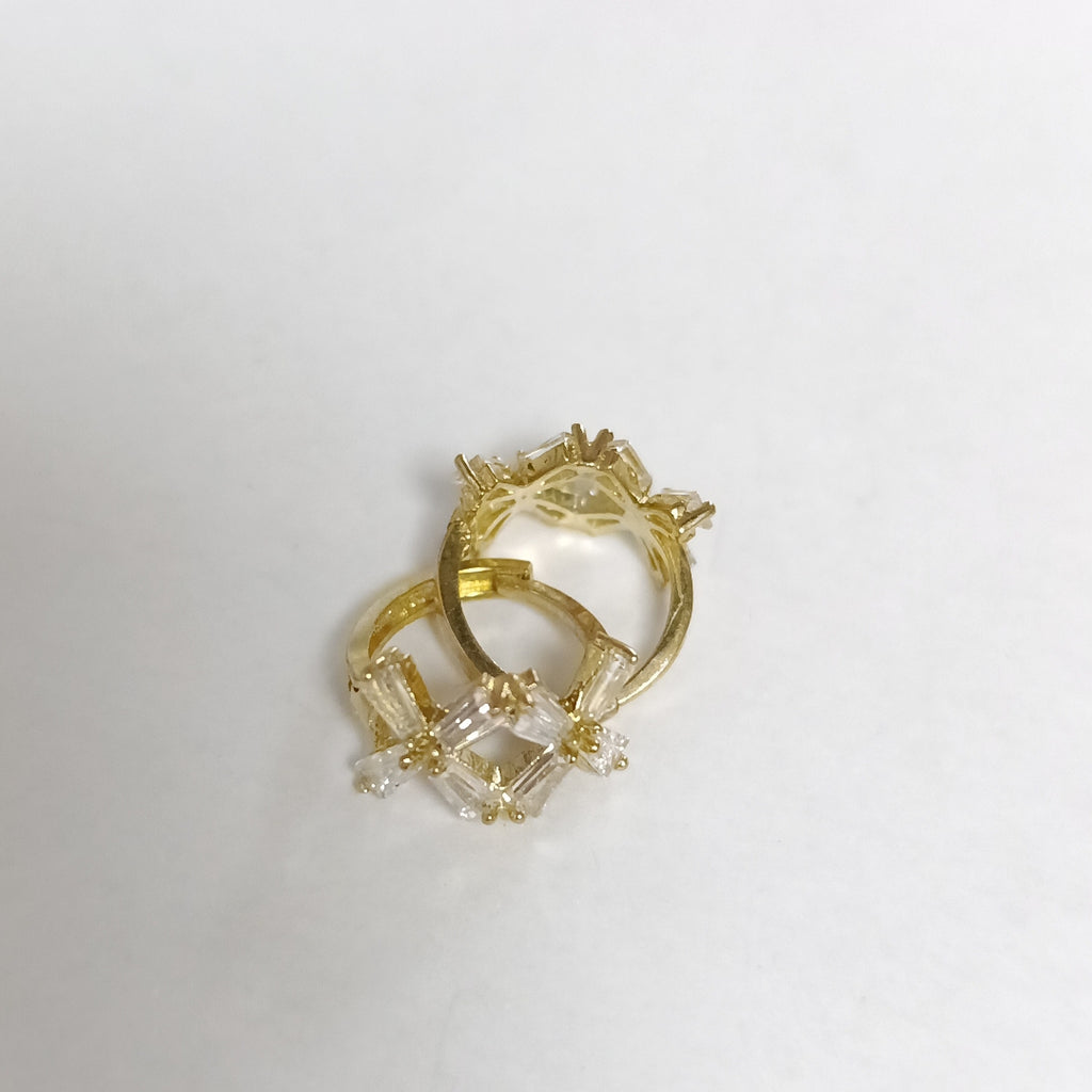 ARETES PAR ORO 10 K 1.9 GRMS (SEMINUEVO)