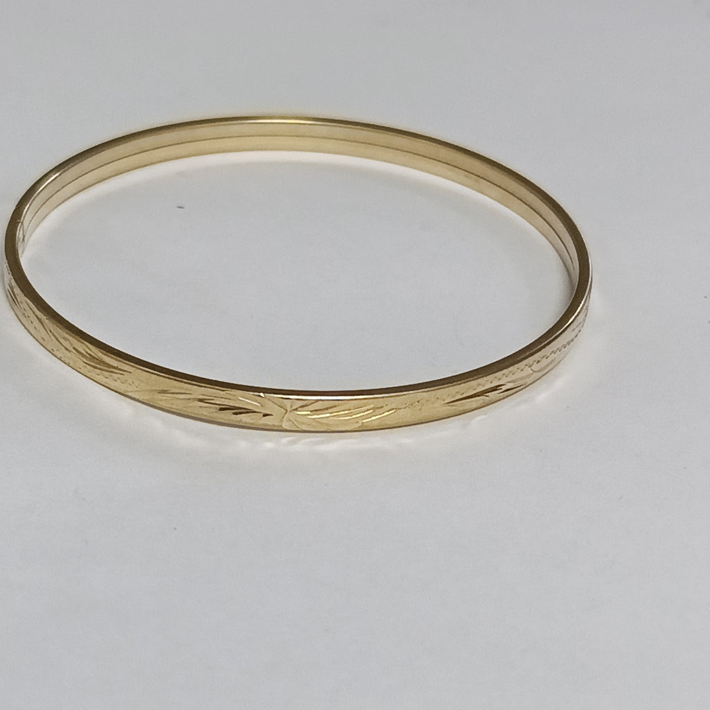 PULSERA RIGIDA ORO 10 K 4.7 GRMS (SEMINUEVO)