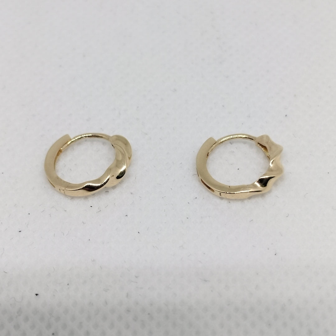 HUGGIES ORO 14K 1.4 (NUEVO)