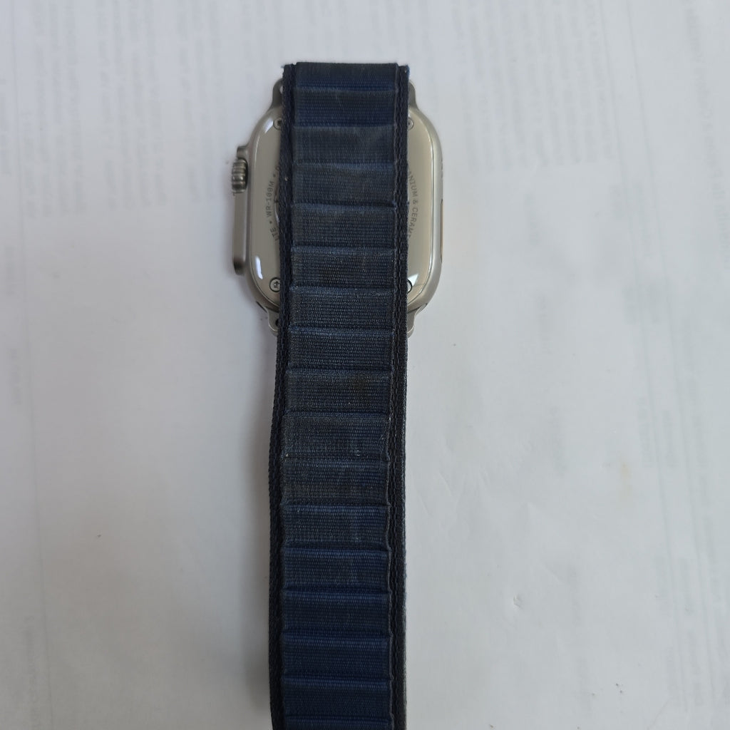 SMARTWATCH APPLE ULTRA TITANIO A2622 49 MM GPS + CELULAR (SEMINUEVO)