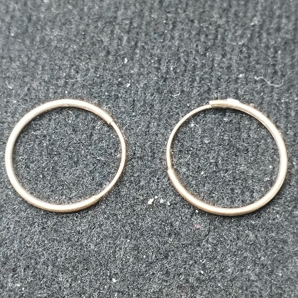 ARRACADAS PAR ORO 10 K 0,30 GRMS (SEMINUEVO)