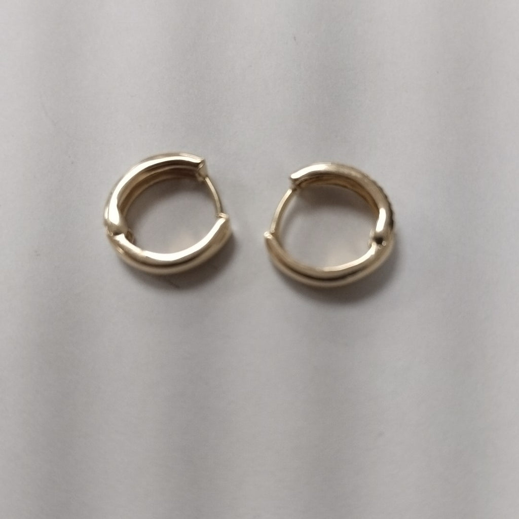 HUGGIES ORO 14K 1.1 (NUEVO)