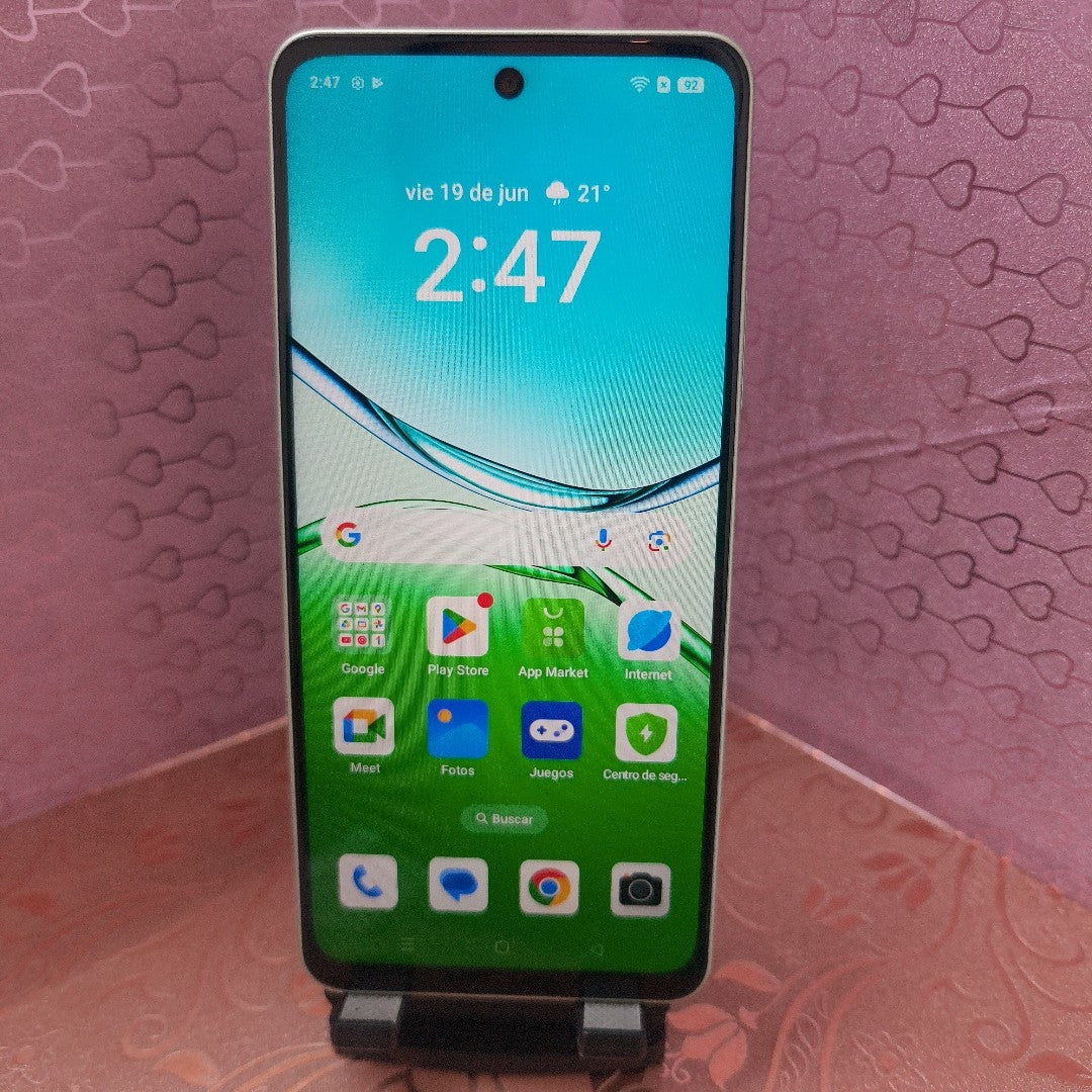 CELULAR OPPO A5 PRO CPH2711 (2025) 256 GB 8 GB RAM (SEMINUEVO)