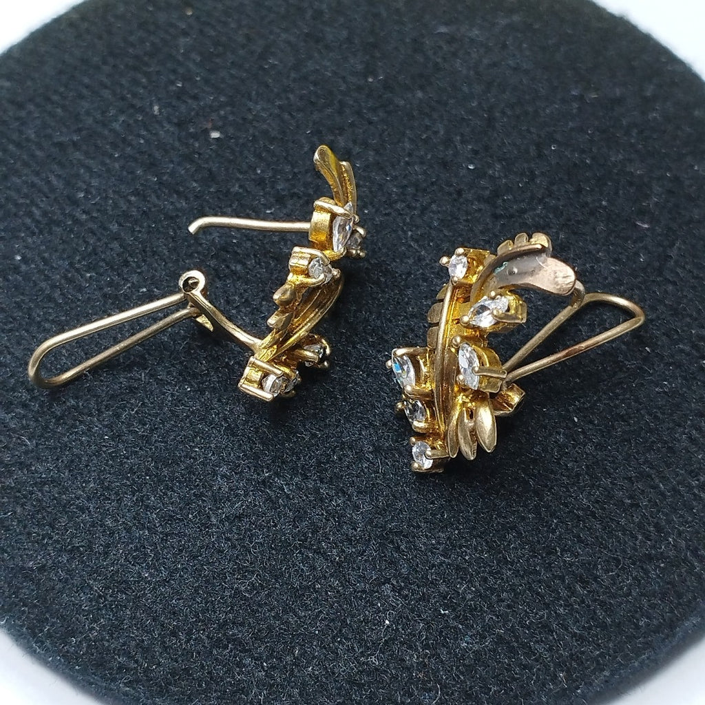 ARETES PAR ORO 10 K 3.5 GRMS (SEMINUEVO)