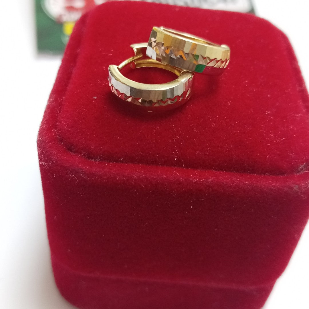 HUGGIES ORO 14K 1.6 (NUEVO)