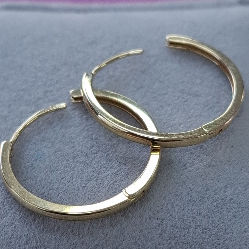 HUGGIES ORO 14K 1.3 (NUEVO)