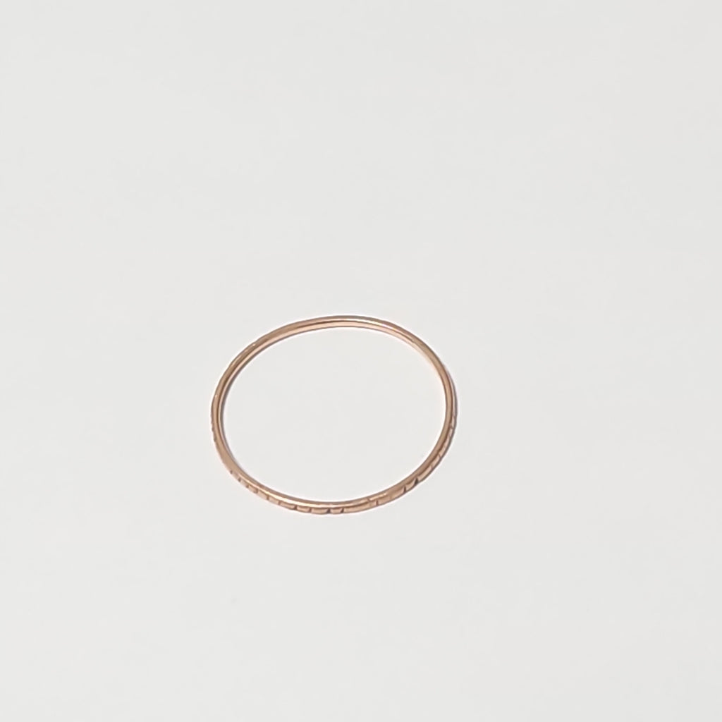 ANILLO ORO 8 K 0,50 GRMS (SEMINUEVO)