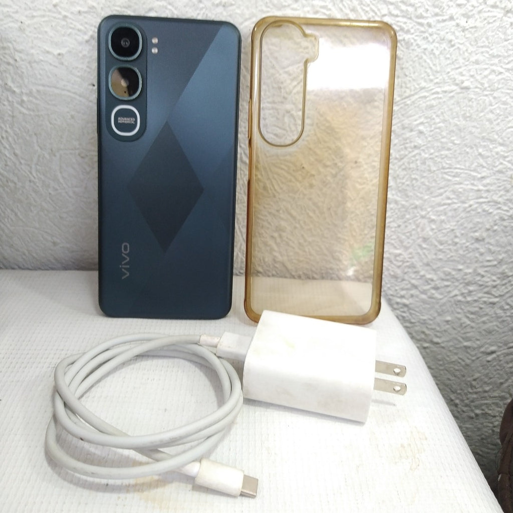 CELULAR VIVO Y21D V2520 (2025) 256 GB 6 GB RAM (SEMINUEVO)
