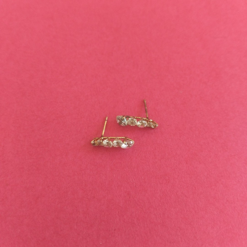 ARETES PAR ORO 8 K 0.5 GRMS (SEMINUEVO)