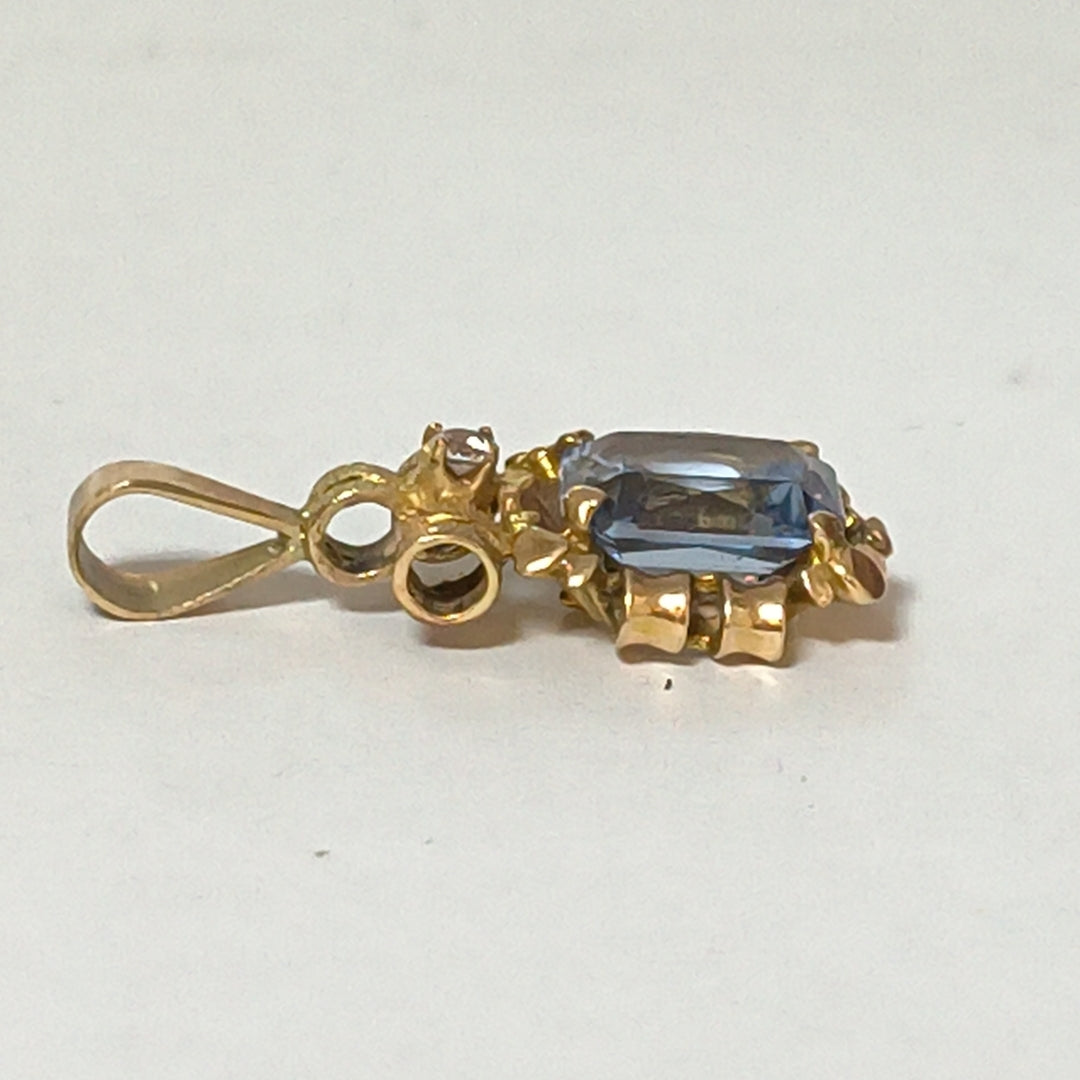 DIJE ORO 10 K 3,10 GRMS (SEMINUEVO)