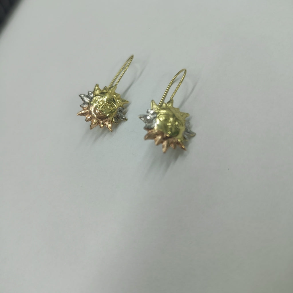 ARETES PAR ORO COMBINADO 10 K 0.9 GRMS (SEMINUEVO)