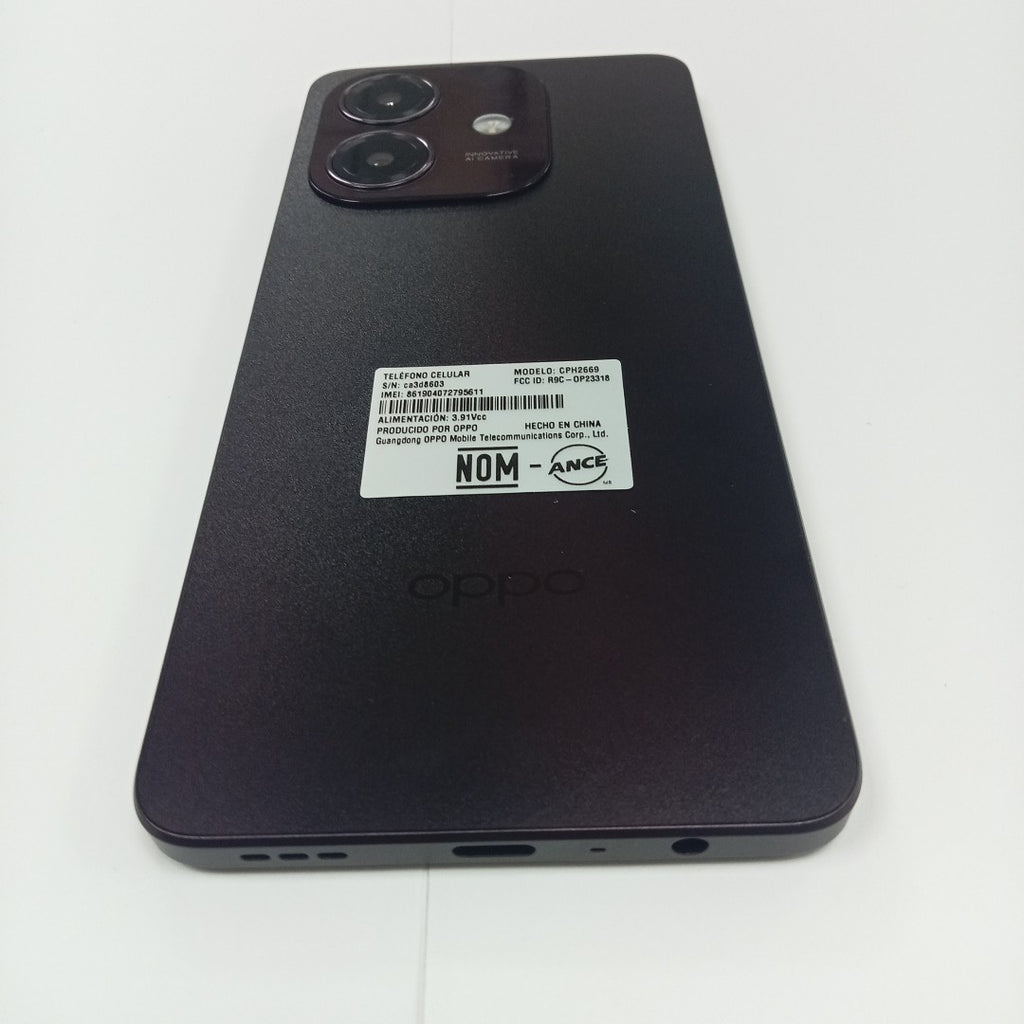 CELULAR OPPO A40 CPH2669 (2024) 256 GB 4 GB RAM (SEMINUEVO)