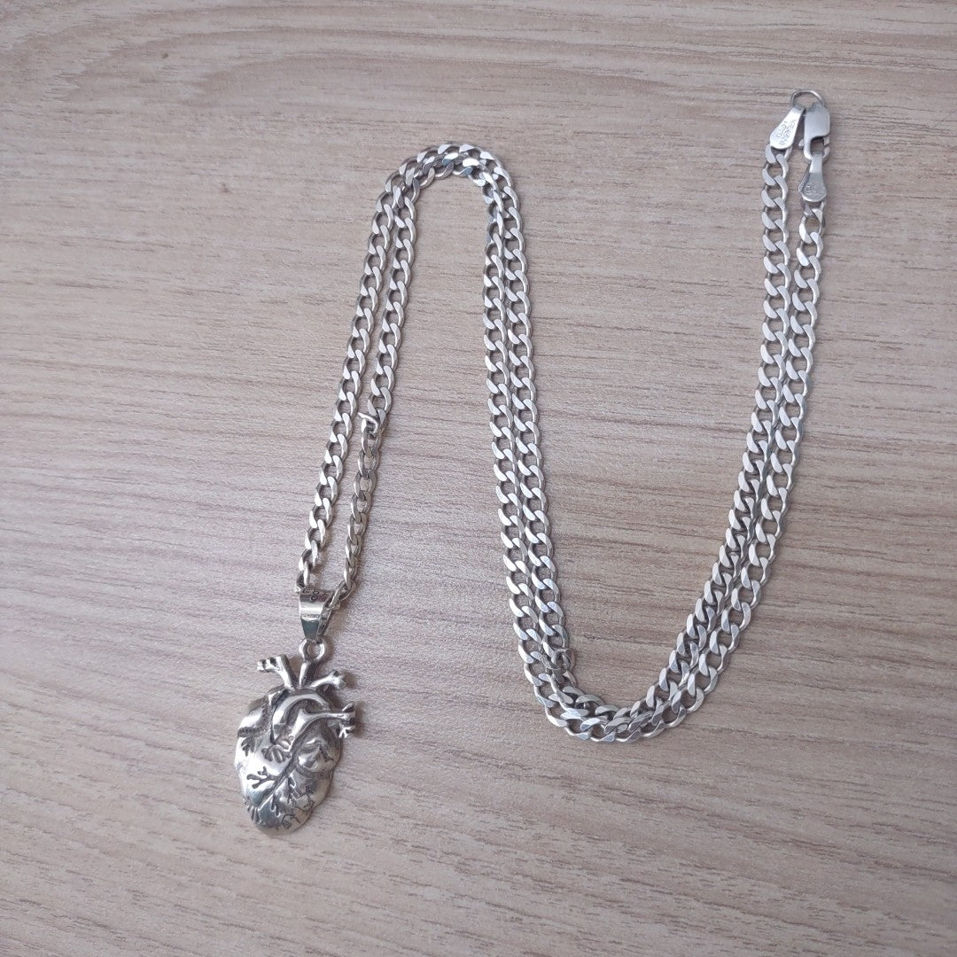 CADENA, DIJE PLATA 20.5 GRMS (SEMINUEVO)