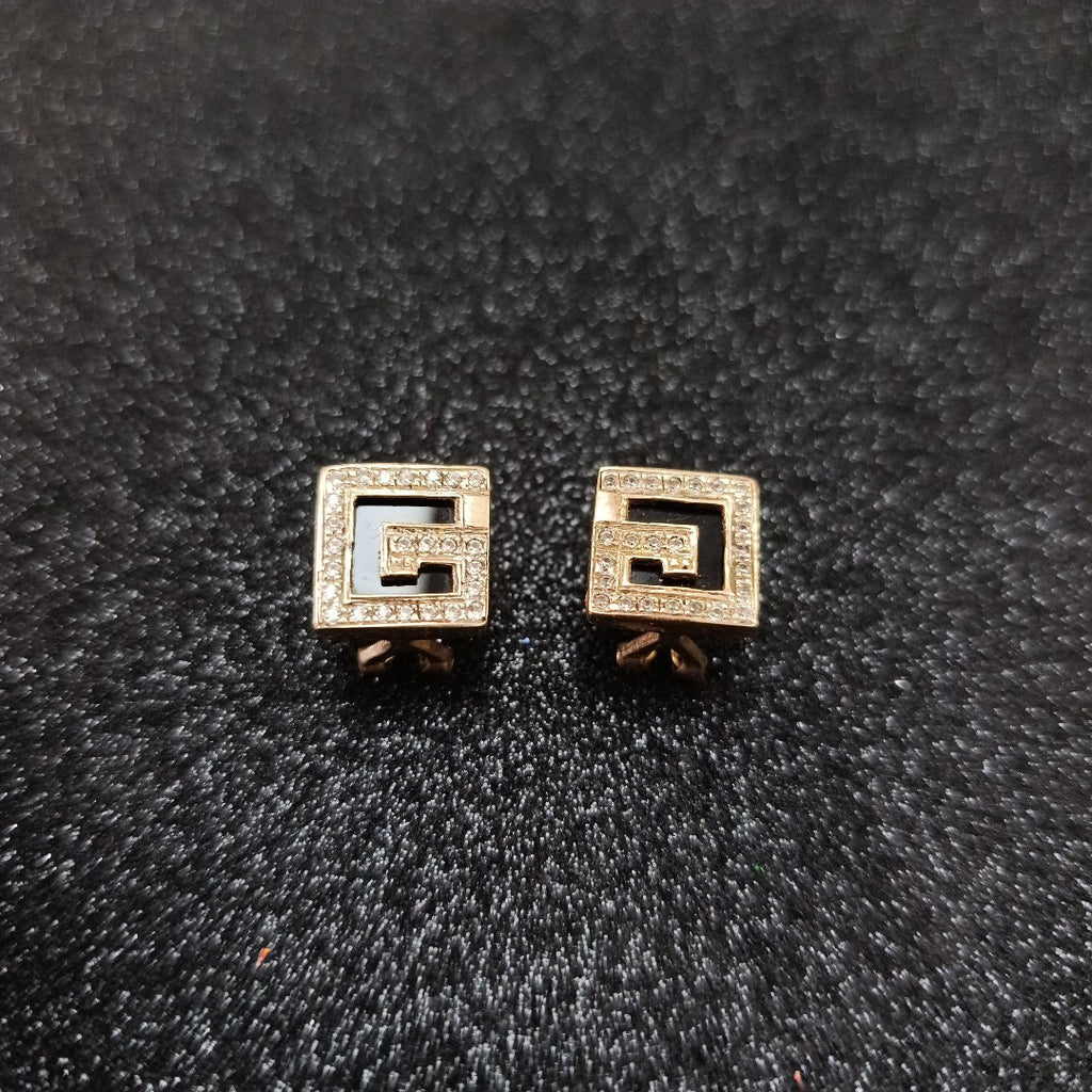 ARETES PAR ORO 10 K 5.7 GRMS (SEMINUEVO)