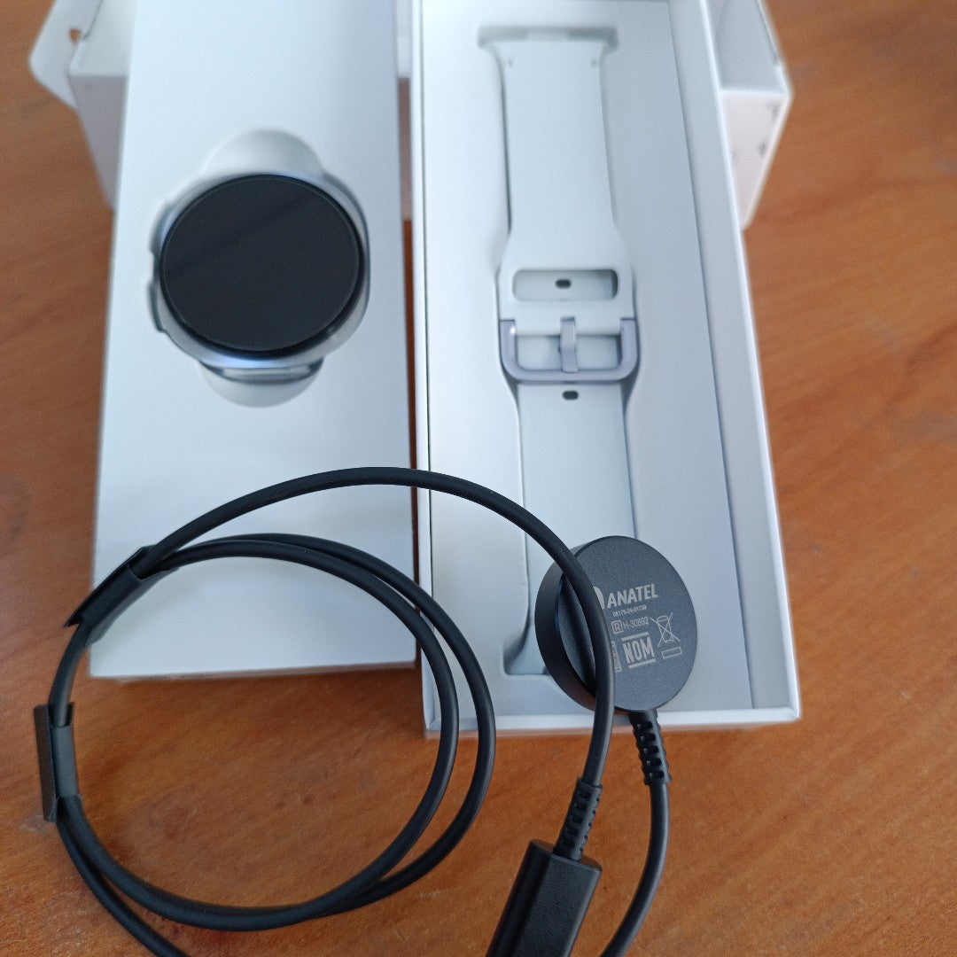 SMARTWATCH SAMSUNG GALAXY WATCH 8 SM-L330 44 MM GPS (SEMINUEVO)